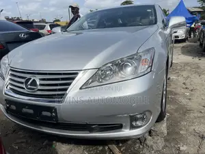 Lexus ES 350 2010 Silver