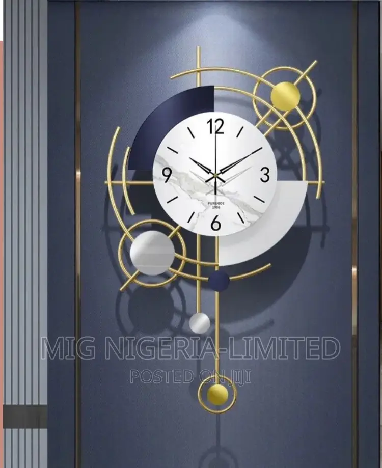 Luxury Wall Clock Deco White Inner Golden Round