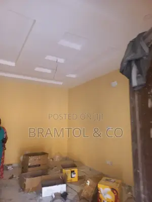 2bdrm Bungalow in Mini Estate, Lugbe District for rent