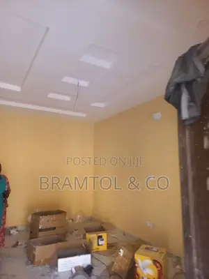 2bdrm Bungalow in Mini Estate, Lugbe District for rent