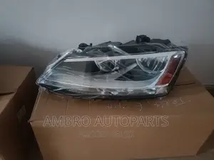 Complete Head Lamp Jetta 2013