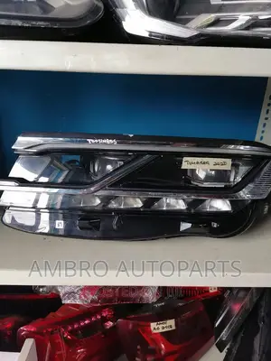 Head Lamp Volkswagen Toureg 2020