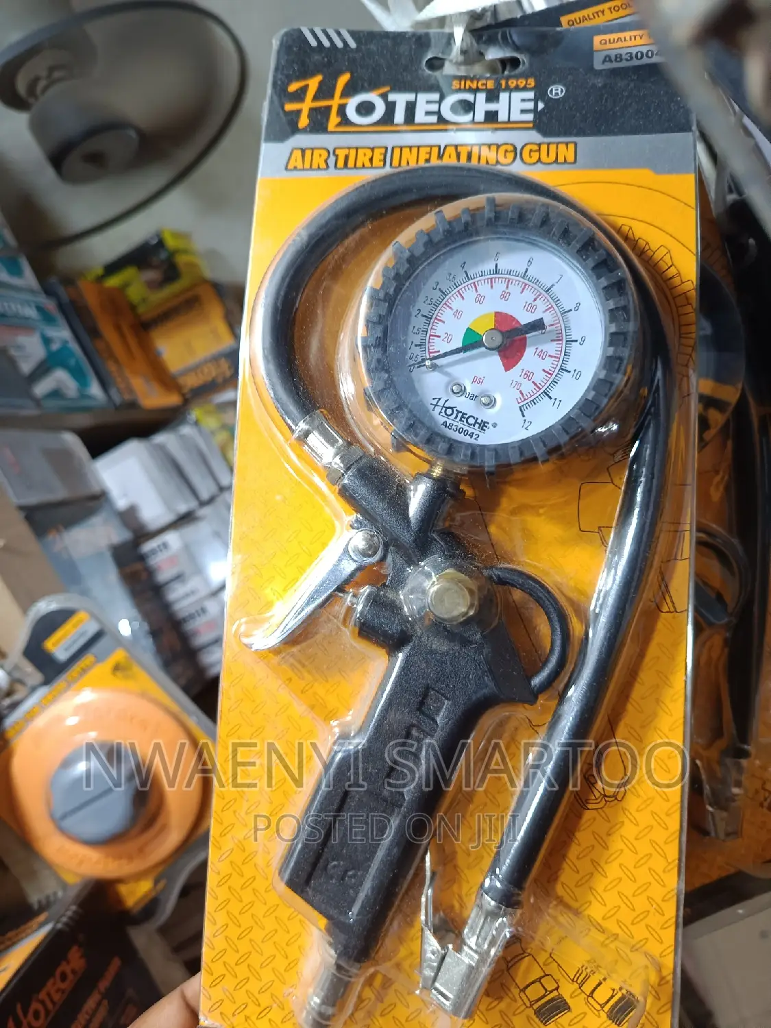 Manuel Tyre Reflecting Gun