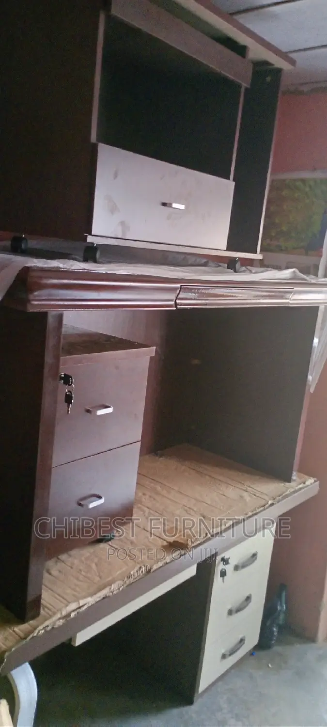 Standard Executive Chair for Office