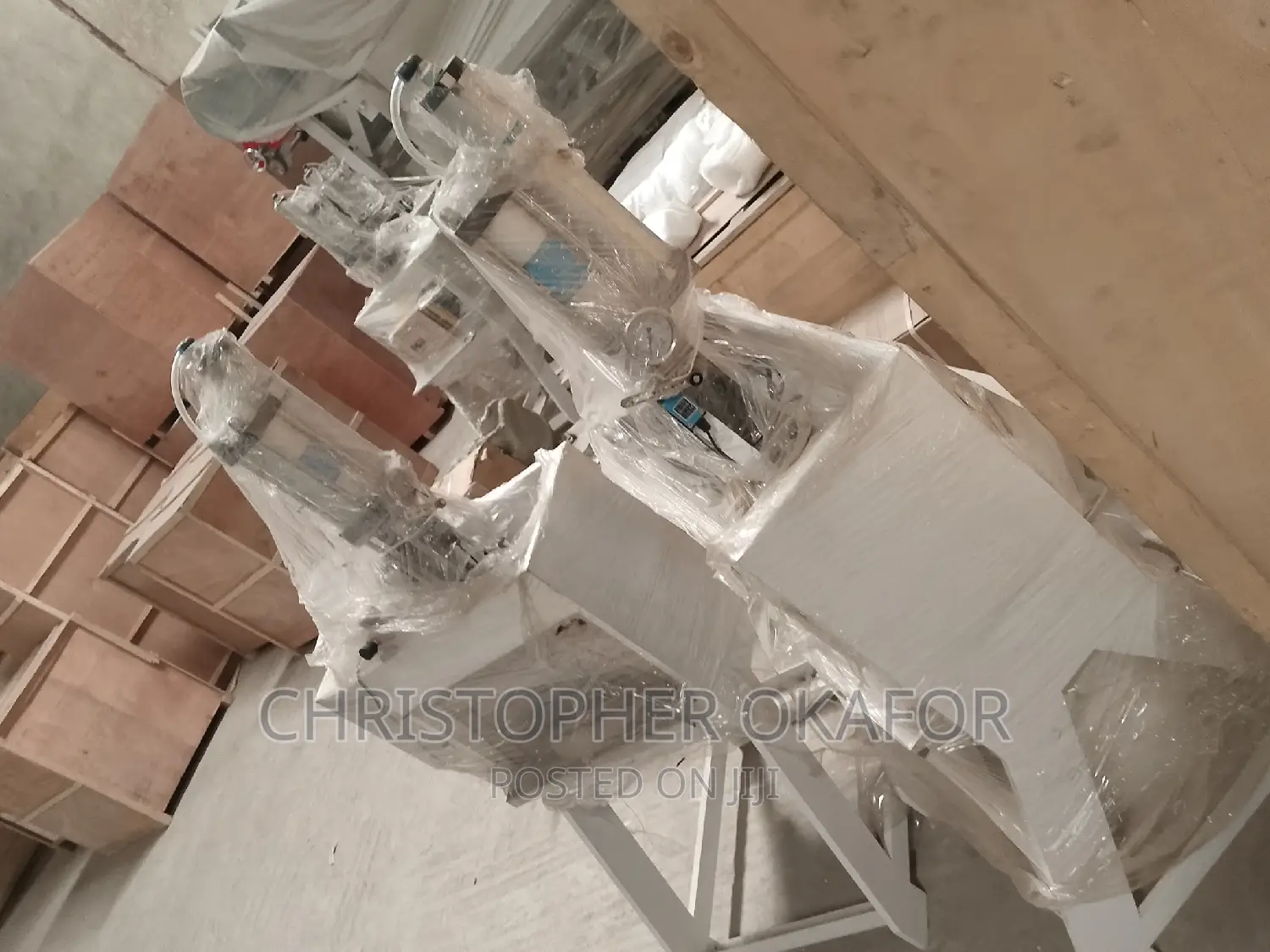 Cylinder Punching Bag Machine