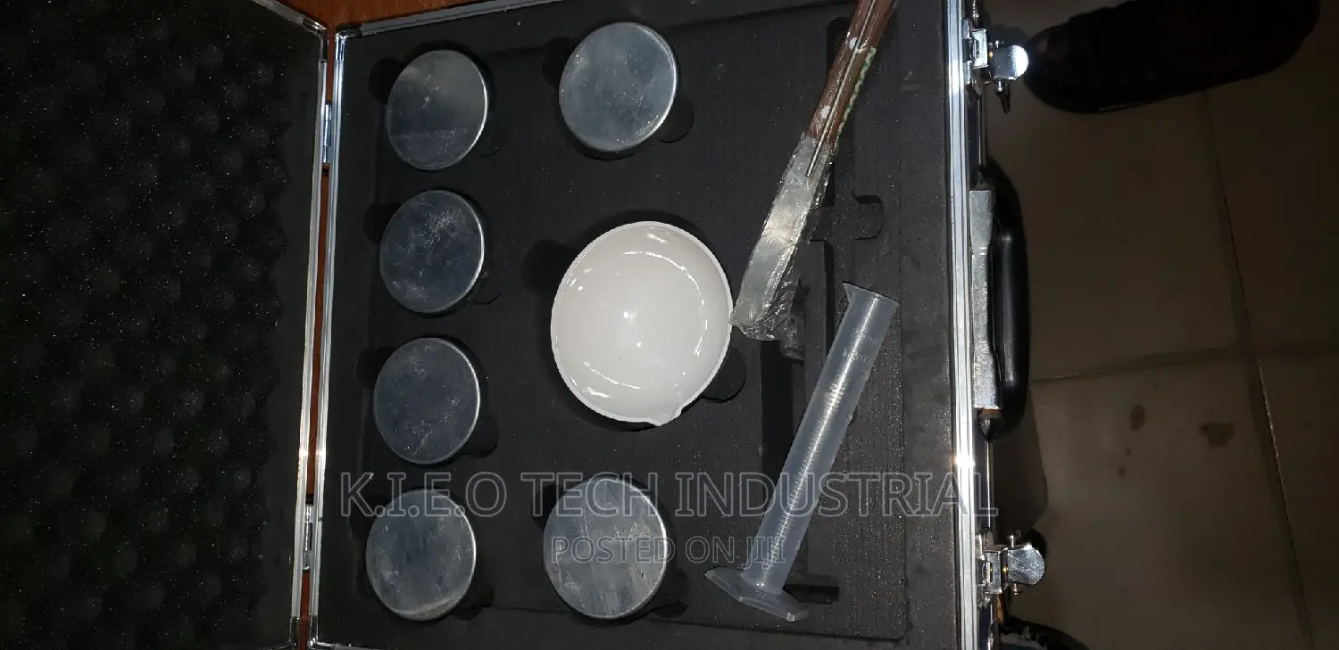 Shrinkage Limit Apparatus