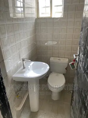 2bdrm Block of Flats in Dawaki for rent
