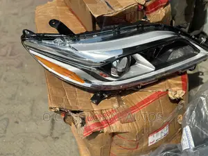 Headlamp Sienna 2018 Model Led
