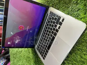 Laptop Apple MacBook Pro 2015 8GB Intel Core i5 SSD 512GB