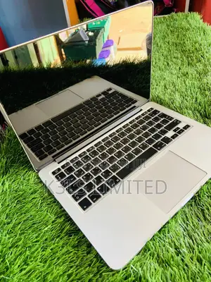 Laptop Apple MacBook Pro 2015 8GB Intel Core i5 SSD 512GB
