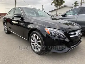 Mercedes-Benz C300 2015 Black
