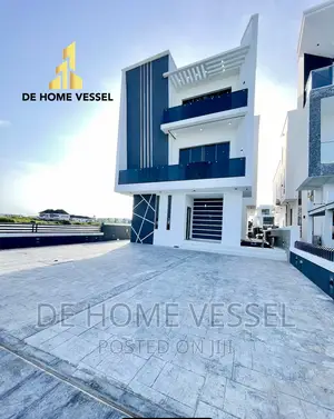 5bdrm Duplex in Ikota for sale