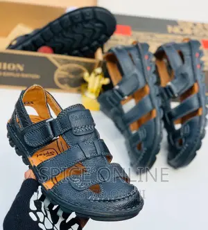 TM: Fashion Stock Sandals