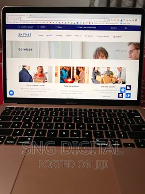 I Design Courier Tracking Website With Email Notification