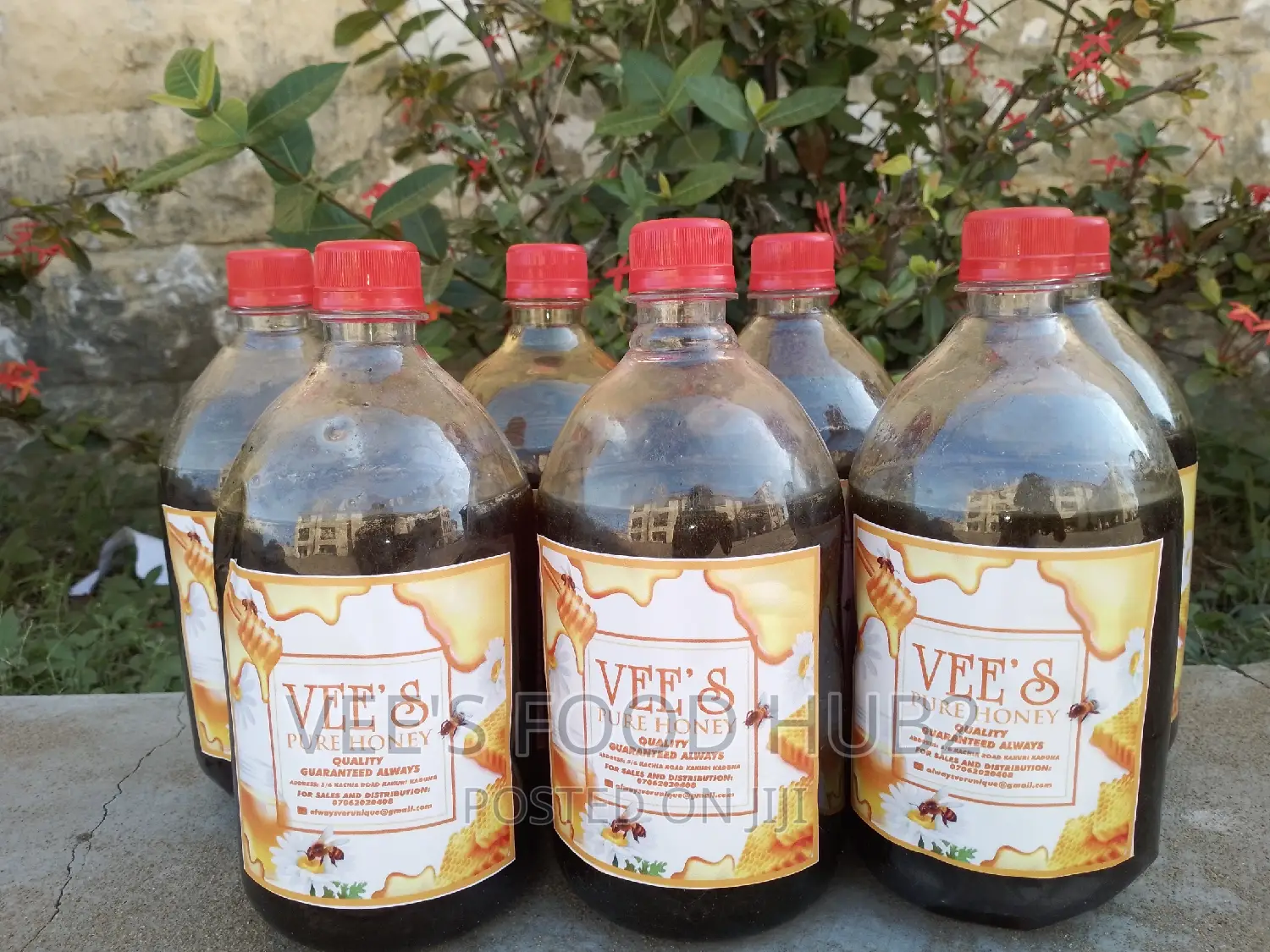 Vee's Pure Honey