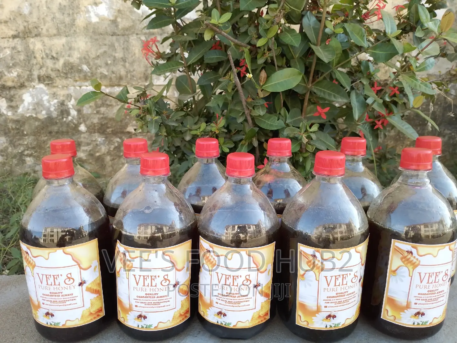 Vee's Pure Honey