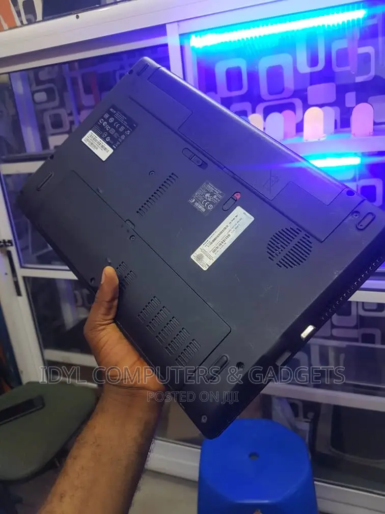 Laptop Acer Aspire 5253 4GB Intel HDD 500GB