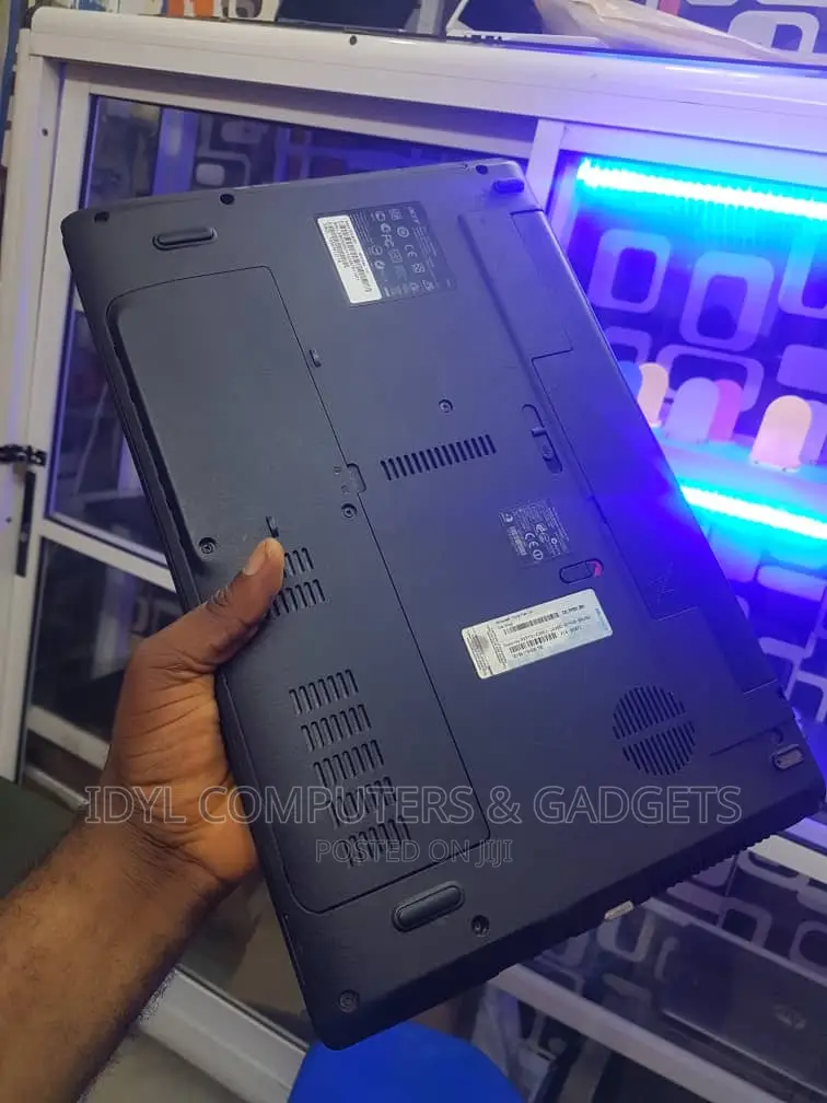 Laptop Acer Aspire 5253 4GB Intel HDD 500GB