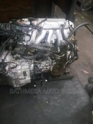 Cpmplete Engine With Gear Box for Almera Tino 2.0