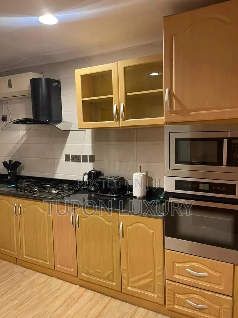 One Bed With Swimming Pool and Gym