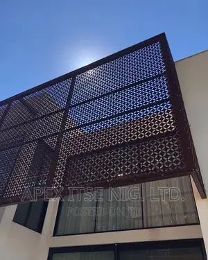 Screen Laser Pergola/Balcony