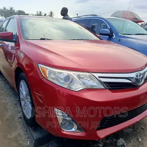 Toyota Camry 2013 Red