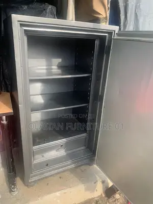Firsgrade Fireproof Safe 109