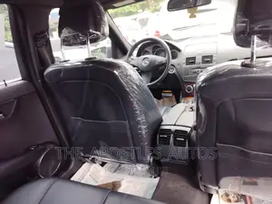 Mercedes-Benz C300 2009 Gray