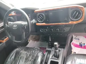 Toyota Tacoma TRD Off Road 2019 Black