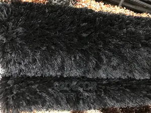 Plain Black Shaggy Center Rugs (4/6 and 5/7)
