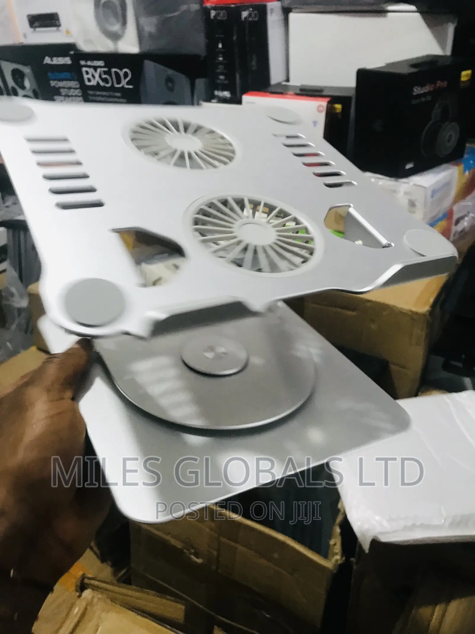 Rotatable Professional Dj Stand