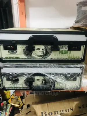 Dollar Case Champagne Carrier