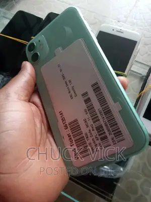 Apple iPhone 11 128 GB Green