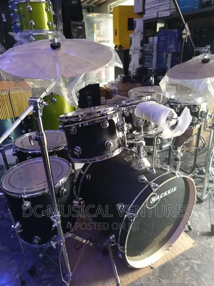 Mackkie Professional Drum Set