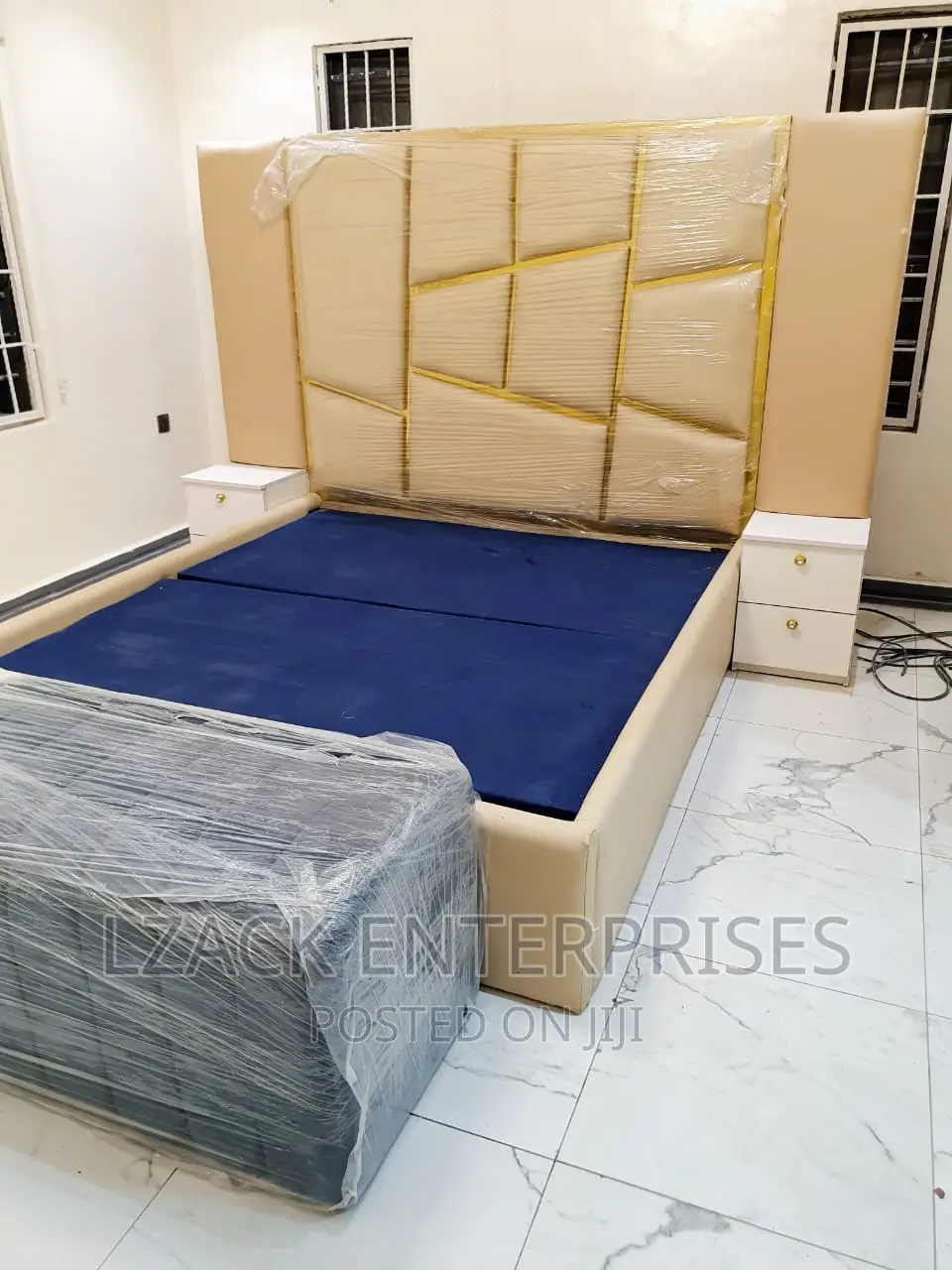 6*7 King Size Bed Frame