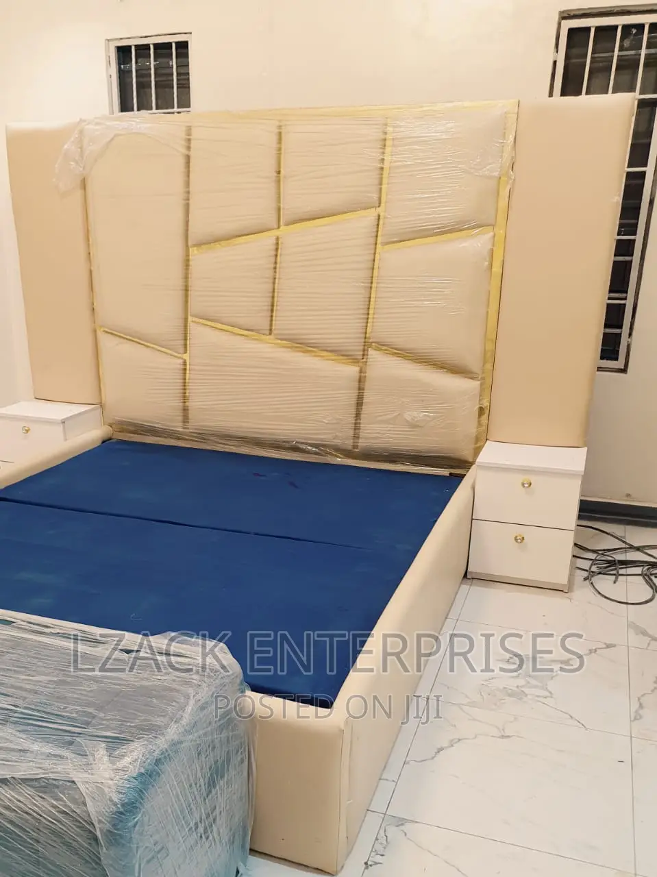 6*7 King Size Bed Frame