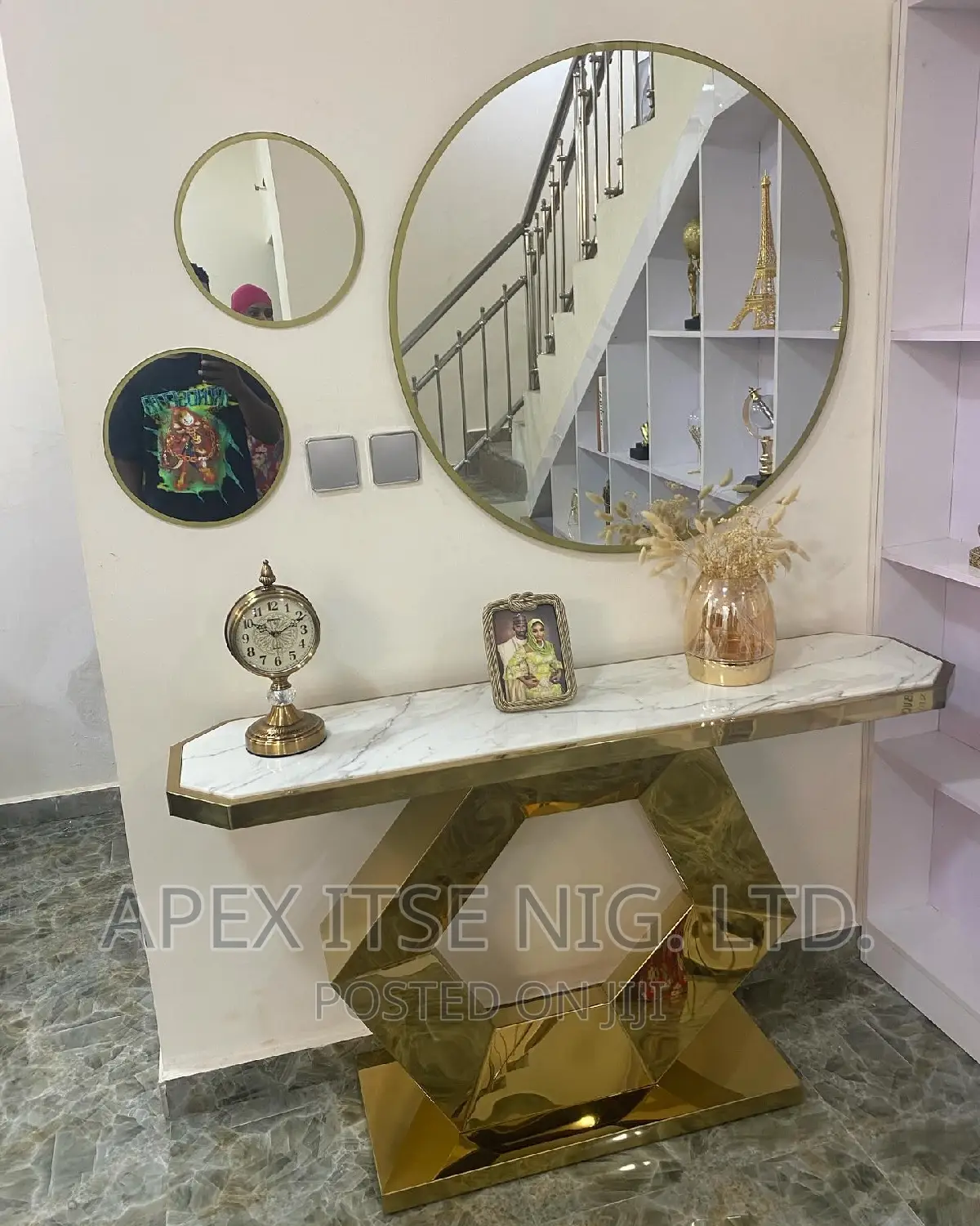 Table Top Mirror