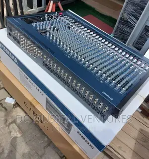 Yamaha Mixer MG24/14FX