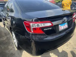 Toyota Camry 2012 Black