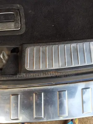 GLK350 Boot Catcher Plastic