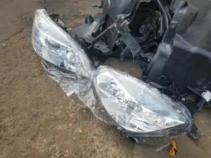 C300 2010 Set of Brand New Headlights