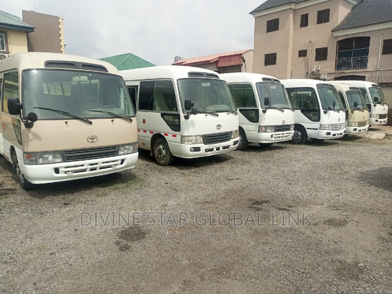 Toyota Coaster 2013 Gold