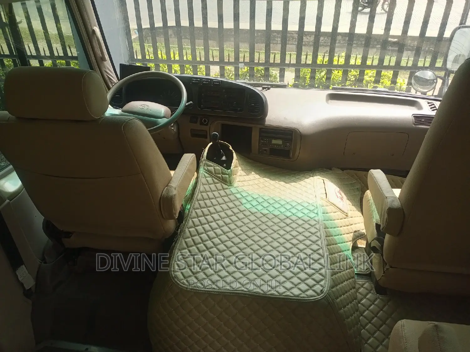 Toyota Coaster 2013 White