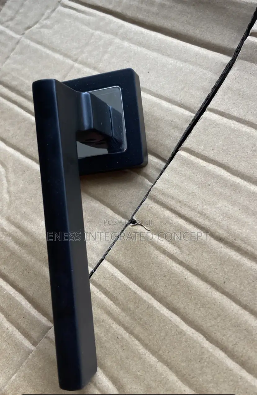Squared Lock Series