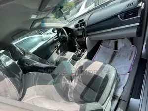 Toyota Camry 2012 Silver
