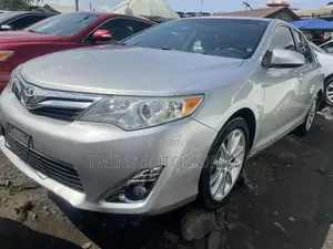 Toyota Camry 2012 Silver