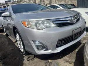 Toyota Camry 2012 Silver