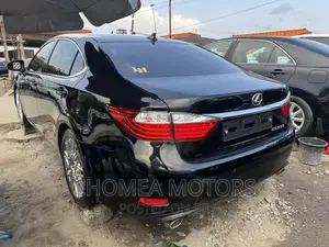 Lexus ES 2013 Black