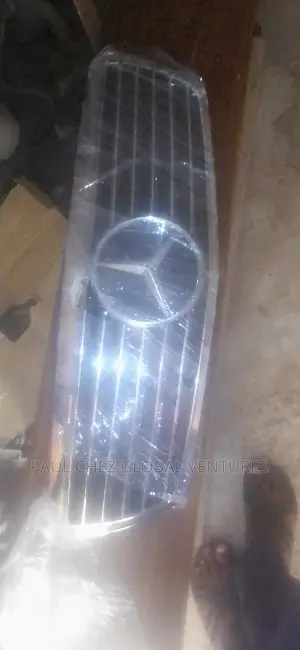 Front Grill Mercedes Benz E320