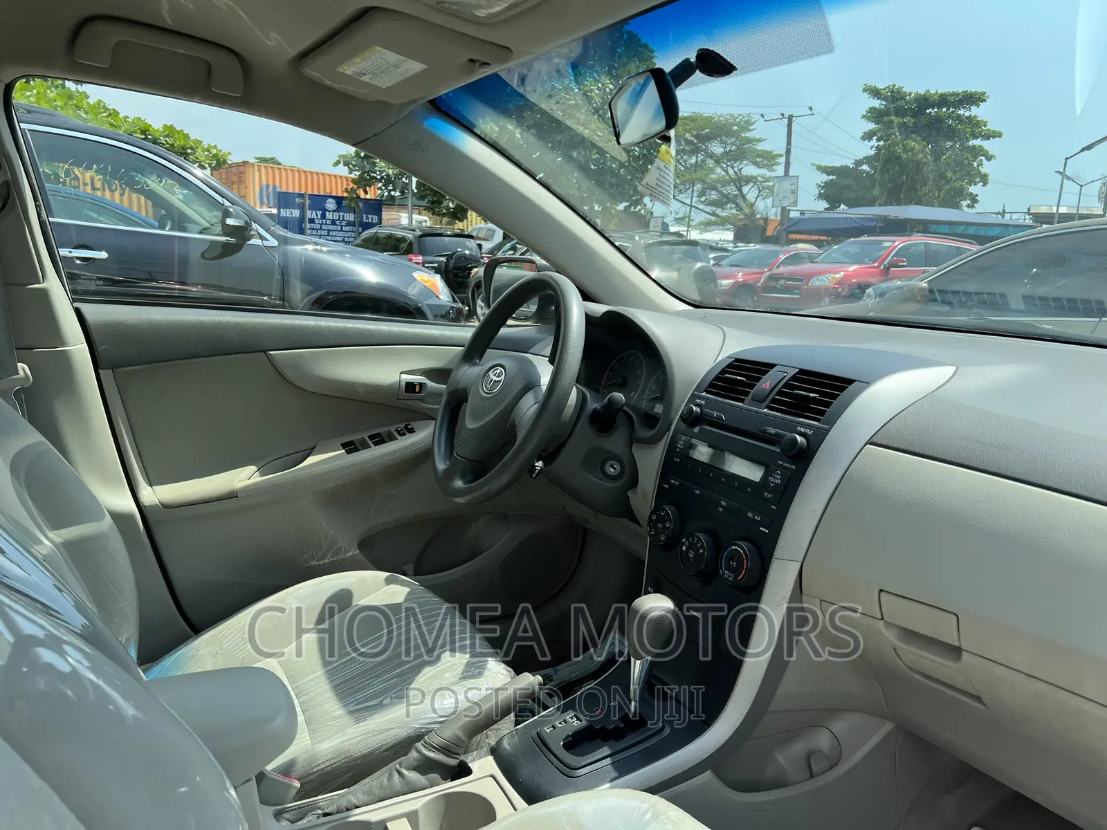 Toyota Corolla 2010 Gold